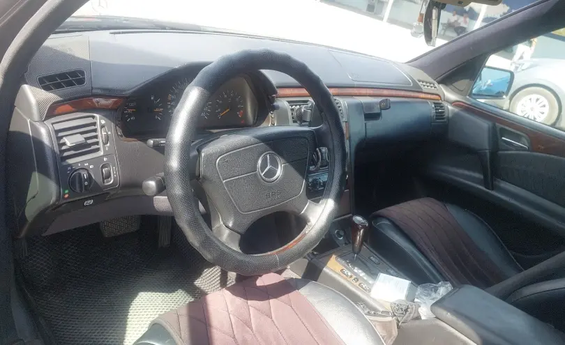 Mercedes-Benz E-Класс 1996 года за 3 850 000 тг. в Шымкент фото 5