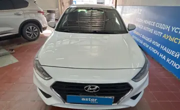 Hyundai Accent 2019 года за 6 600 000 тг. в Астана фото 2
