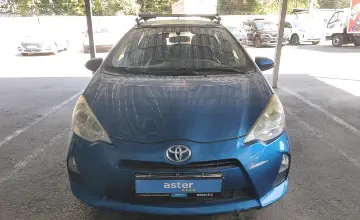 Toyota Prius c 2012 года за 6 000 000 тг. в Алматы фото 2