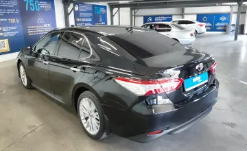 Toyota Camry 2018 года за 15 000 000 тг. в Астана фото 4