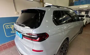 BMW X7 2024 года за 60 000 000 тг. в Астана