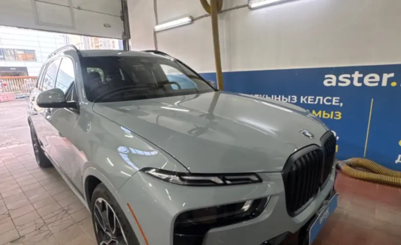 BMW X7 2024 года за 60 000 000 тг. в Астана фото 3