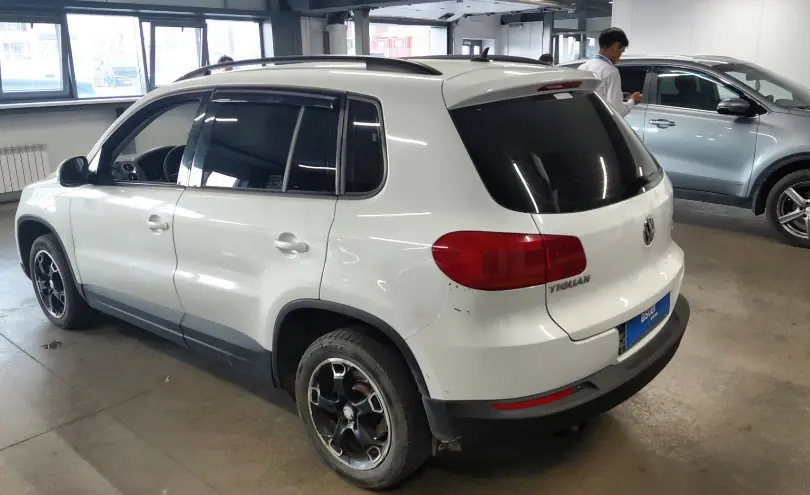 Volkswagen Tiguan 2016 года за 4 800 000 тг. в Астана фото 4