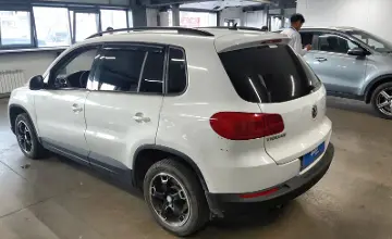 Volkswagen Tiguan 2016 года за 4 800 000 тг. в Астана фото 4