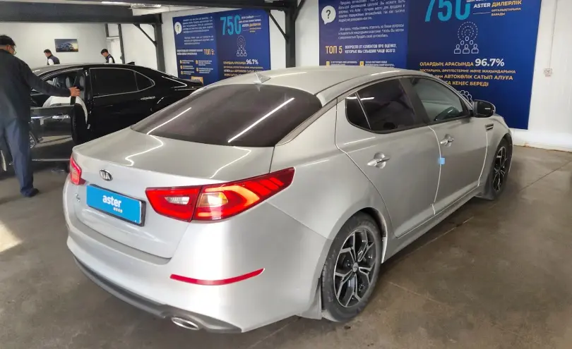 Kia K5 2015 года за 8 000 000 тг. в Астана фото 3