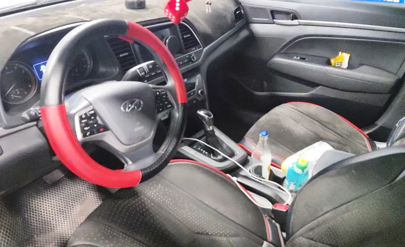 Hyundai Elantra 2016 года за 6 100 000 тг. в Астана фото 5