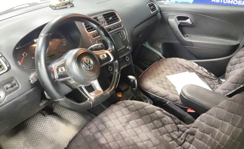 Volkswagen Polo 2018 года за 4 500 000 тг. в Астана фото 5