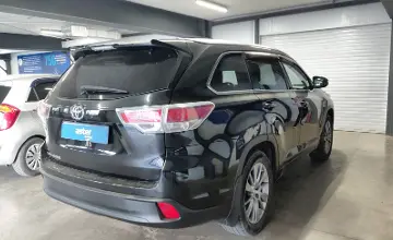 Toyota Highlander 2014 года за 13 000 000 тг. в Астана фото 3