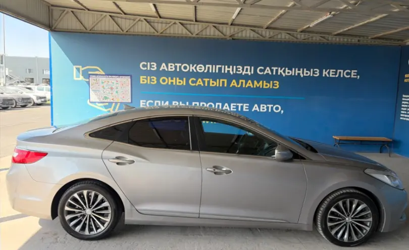 Hyundai Grandeur 2013 года за 8 000 000 тг. в Алматы фото 4