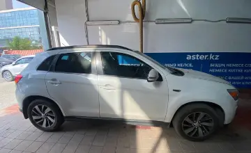 Mitsubishi ASX 2014 года за 5 500 000 тг. в Астана фото 4