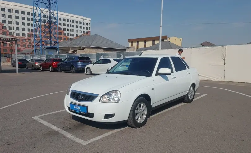 LADA (ВАЗ) Priora 2015 года за 4 000 000 тг. в Шымкент