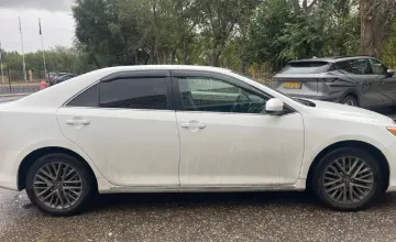 Toyota Camry 2014 года за 7 000 000 тг. в Актобе фото 4