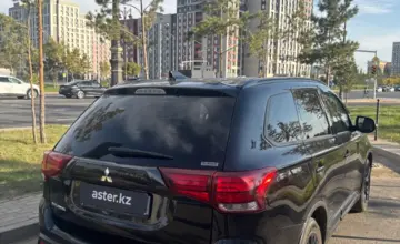 Mitsubishi Outlander 2021 года за 13 000 000 тг. в Астана