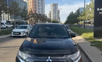 Mitsubishi Outlander 2021 года за 13 000 000 тг. в Астана фото 2
