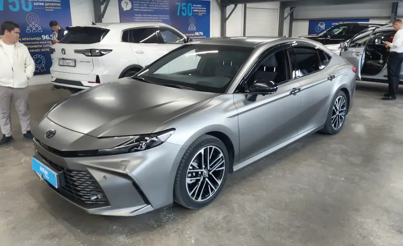 Toyota Camry 2024 года за 20 000 000 тг. в Астана