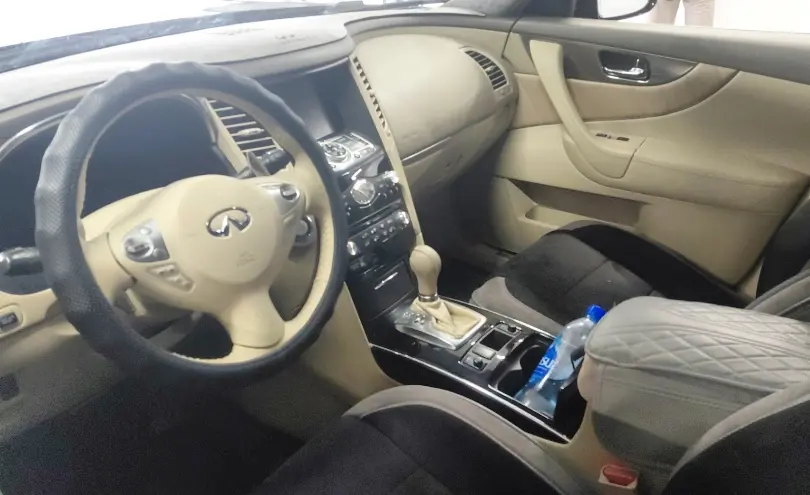 Infiniti FX 2008 года за 7 600 000 тг. в Астана фото 5