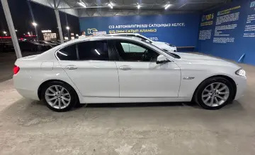 BMW 5 серии 2015 года за 11 800 000 тг. в Алматы фото 4