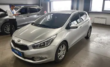 Kia Ceed 2014 года за 5 200 000 тг. в Астана фото 1