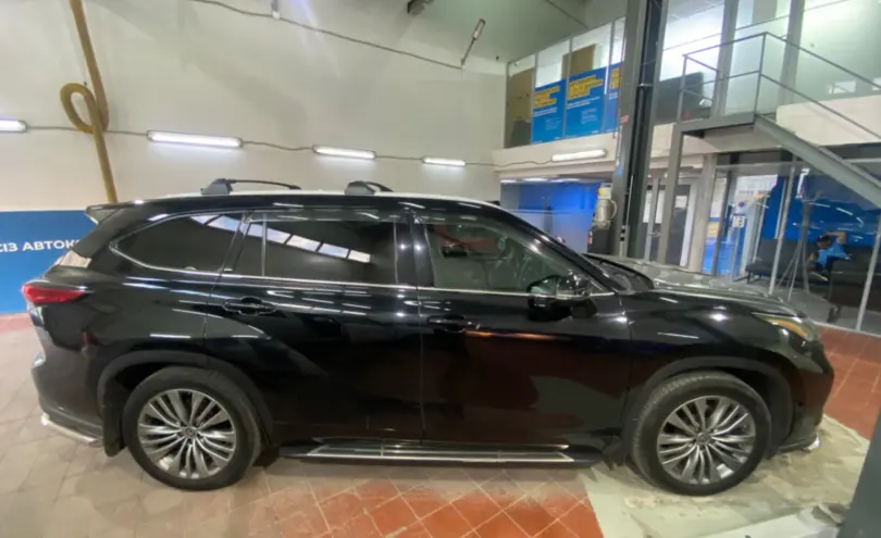 Toyota Highlander 2021 года за 22 000 000 тг. в Астана фото 4