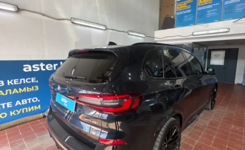BMW X5 2021 года за 29 000 000 тг. в Астана фото 5