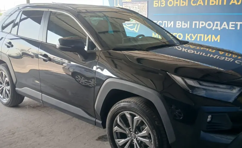 Toyota RAV4 2025 года за 15 700 000 тг. в Алматы фото 3