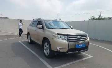 Toyota Highlander 2011 года за 11 000 000 тг. в Шымкент фото 2