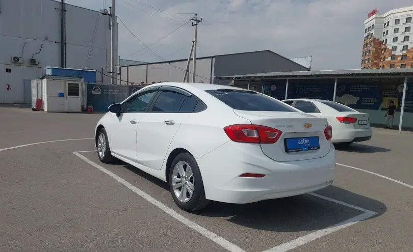 Chevrolet Cruze 2018 года за 6 500 000 тг. в Шымкент фото 4