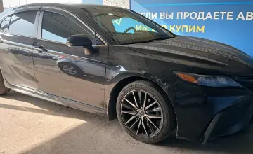 Toyota Camry 2021 года за 11 000 000 тг. в Алматы фото 3