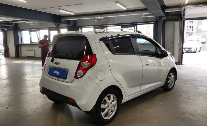 Chevrolet Spark 2016 года за 3 500 000 тг. в Астана фото 3