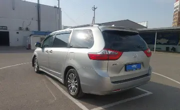 Toyota Sienna 2019 года за 18 000 000 тг. в Шымкент фото 4
