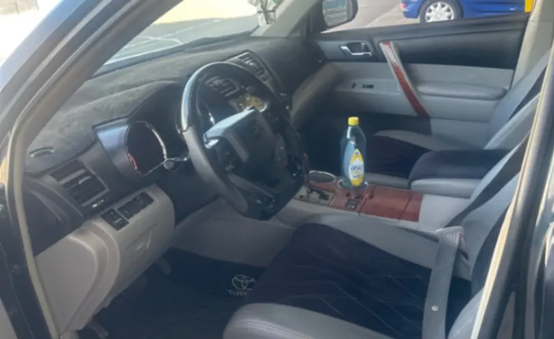 Toyota Highlander 2008 года за 8 000 000 тг. в Алматы фото 5