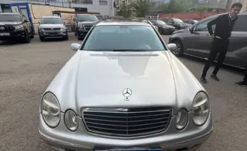 Mercedes-Benz E-Класс 2004 года за 6 300 000 тг. в Астана фото 2