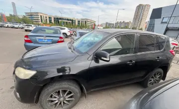 Toyota RAV4 2010 года за 6 750 000 тг. в Астана фото 4