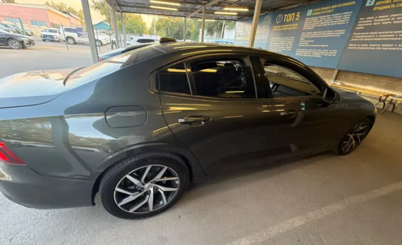Volvo S60 2019 года за 11 500 000 тг. в Алматы фото 4