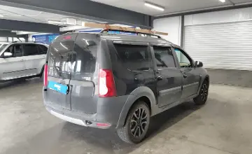 LADA (ВАЗ) Largus Cross 2015 года за 3 900 000 тг. в Астана фото 3