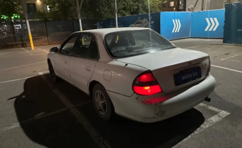 Hyundai Sonata 1998 года за 600 000 тг. в Алматы фото 4