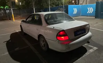 Hyundai Sonata 1998 года за 600 000 тг. в Алматы фото 4
