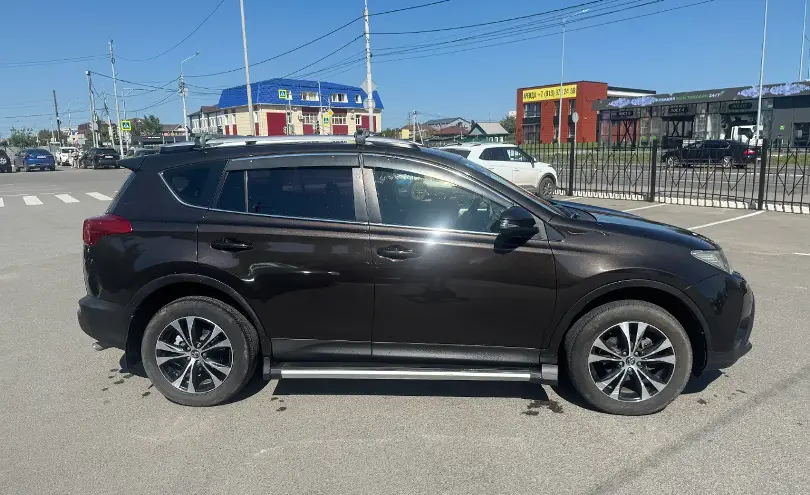 Toyota RAV4 2015 года за 10 000 000 тг. в Павлодар фото 4