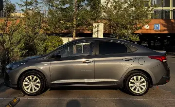 Hyundai Accent 2021 года за 7 850 000 тг. в Алматы фото 3