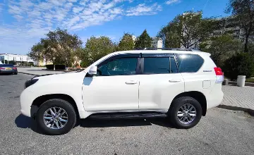 Toyota Land Cruiser Prado 2010 года за 17 000 000 тг. в Актау фото 4