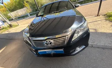 Toyota Camry 2012 года за 9 800 000 тг. в Усть-Каменогорск фото 2