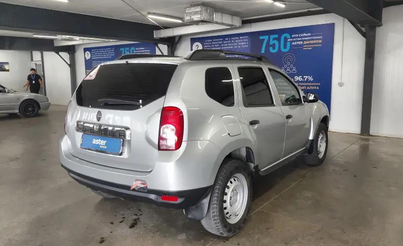 Renault Duster 2014 года за 6 000 000 тг. в Астана фото 3