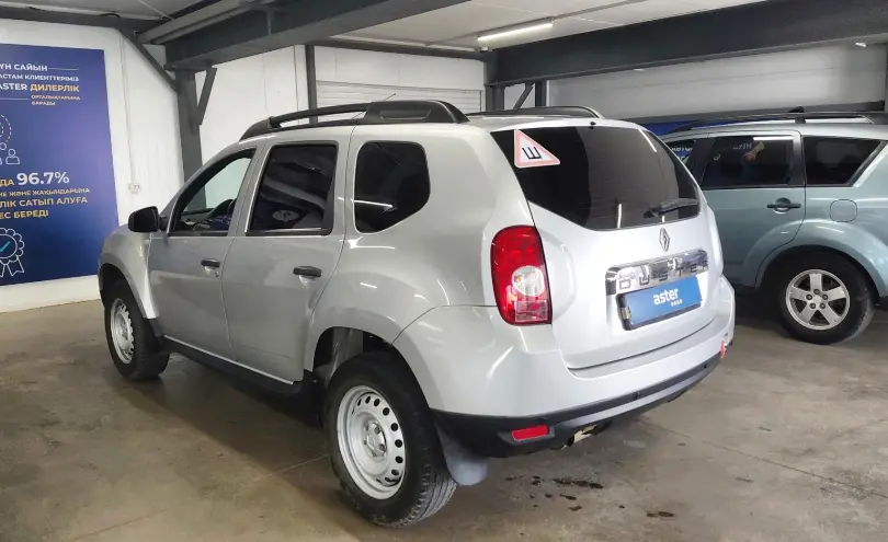 Renault Duster 2014 года за 6 000 000 тг. в Астана фото 4