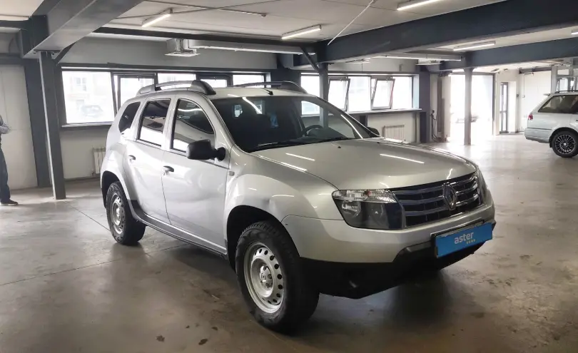 Renault Duster 2014 года за 6 000 000 тг. в Астана фото 2