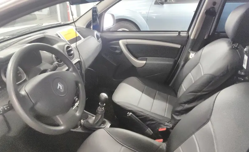 Renault Duster 2014 года за 6 000 000 тг. в Астана фото 5