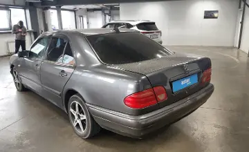 Mercedes-Benz E-Класс 1996 года за 2 500 000 тг. в Астана фото 4