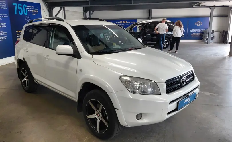 Toyota RAV4 2007 года за 6 000 000 тг. в Астана фото 2