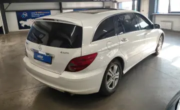 Mercedes-Benz R-Класс 2006 года за 3 500 000 тг. в Астана фото 3