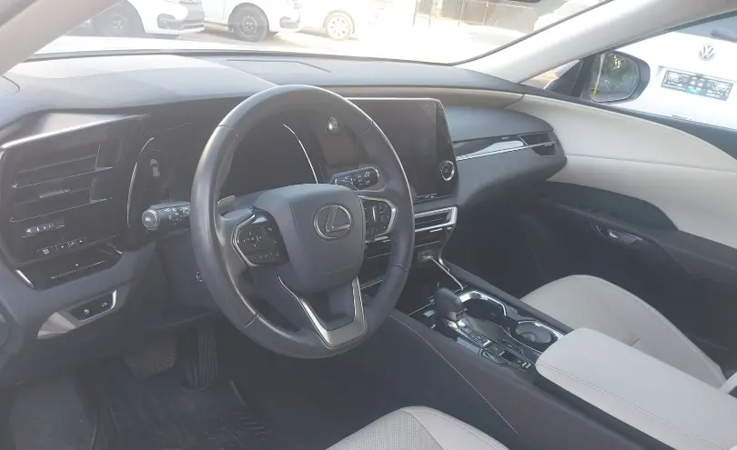 Lexus RX 2024 года за 29 000 000 тг. в Алматы фото 5