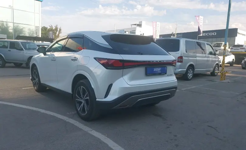 Lexus RX 2024 года за 29 000 000 тг. в Алматы фото 4